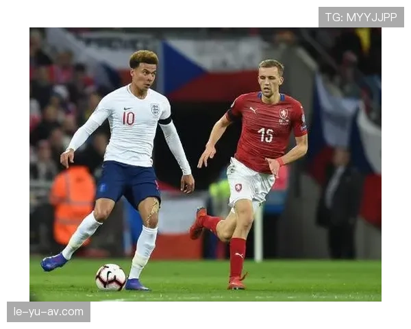 坎塞洛转会风波再起：重返顶级联赛之路充满希望与挑战