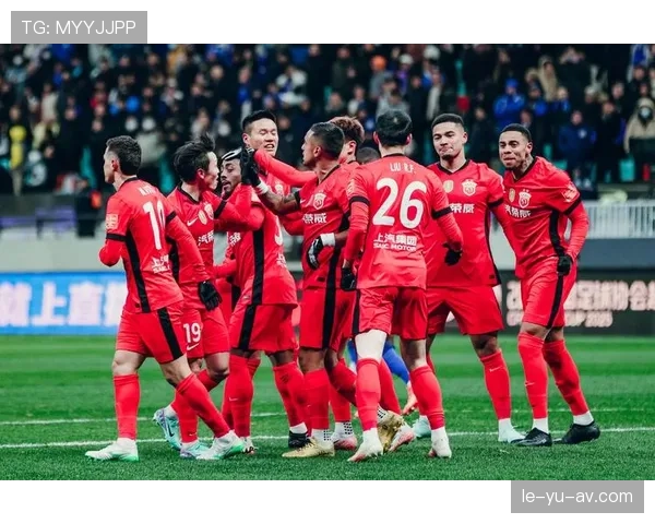 欧本中场组织强势发力，球队近期表现亮眼引关注