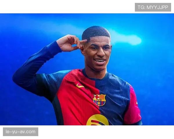 拉什福德闪耀赛场，同龄人中的极速天才引热议