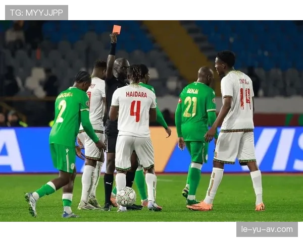 马里中路渗透现象加剧地区安全风险，足球界呼吁加强关注与分析